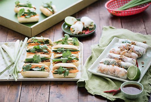 Standard rice paper rolls and mini baguettes - serves up to 8
