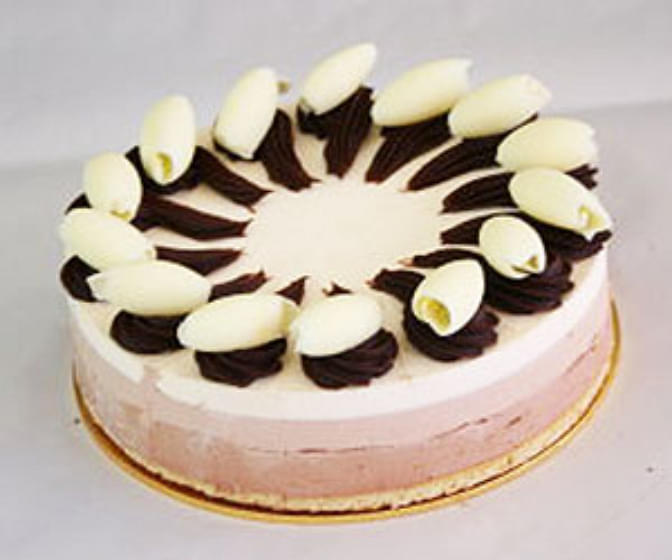 Triple Chocolate Cake - 24 Cm - Serves Up To 14