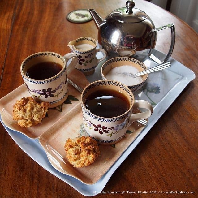 Morning tea and breakfast