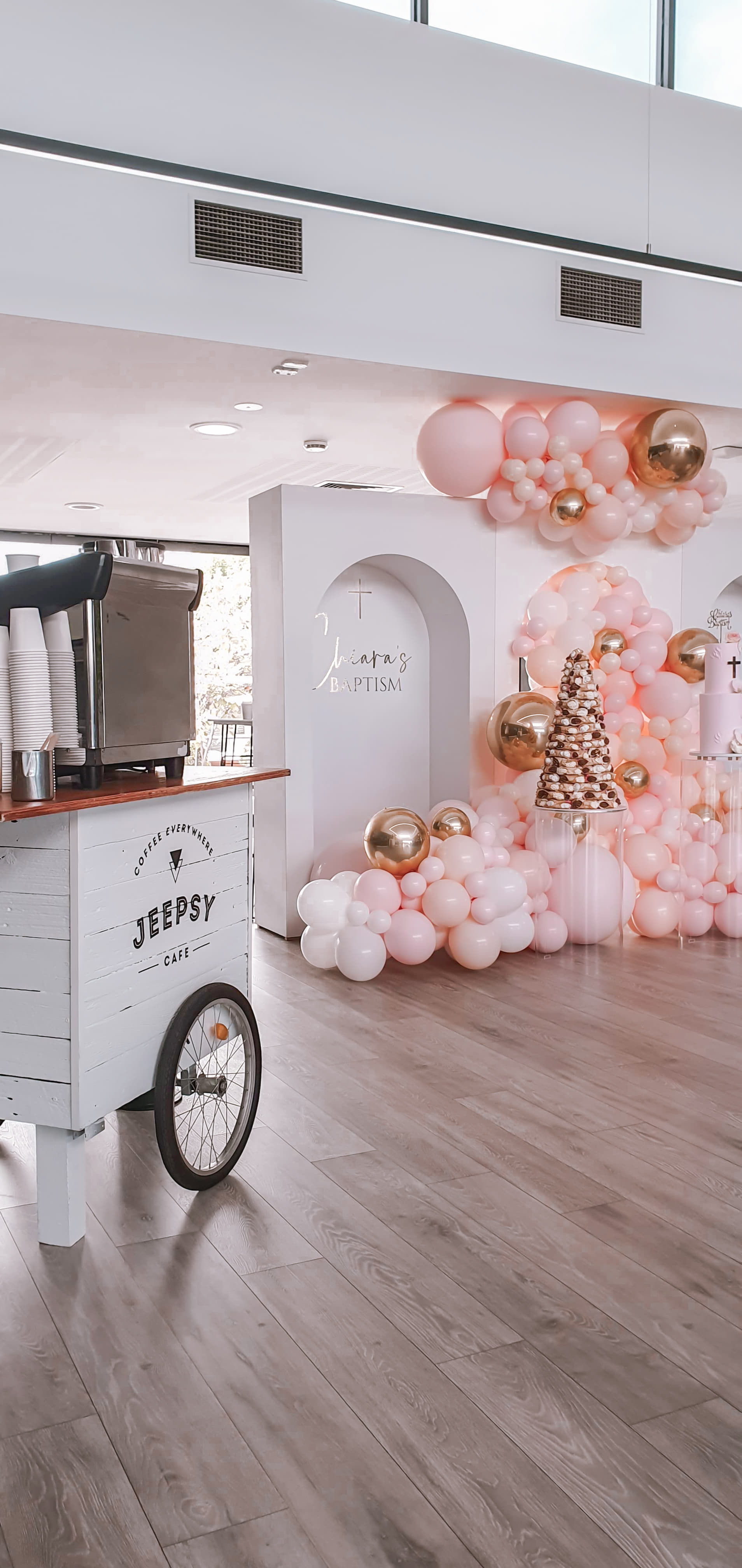 Jeepsy Cafe