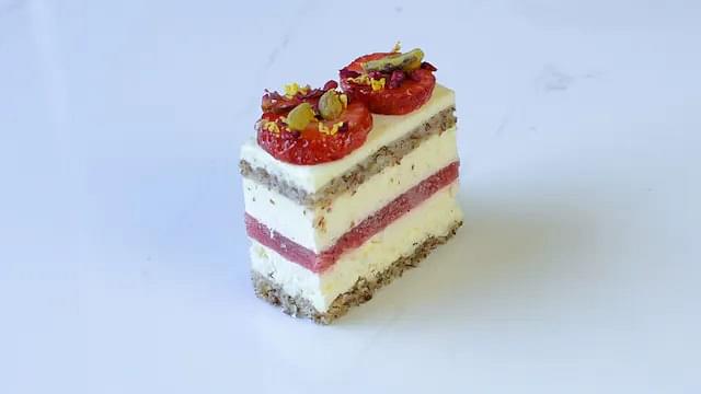 Strawberry & Pistachio Cake Slice