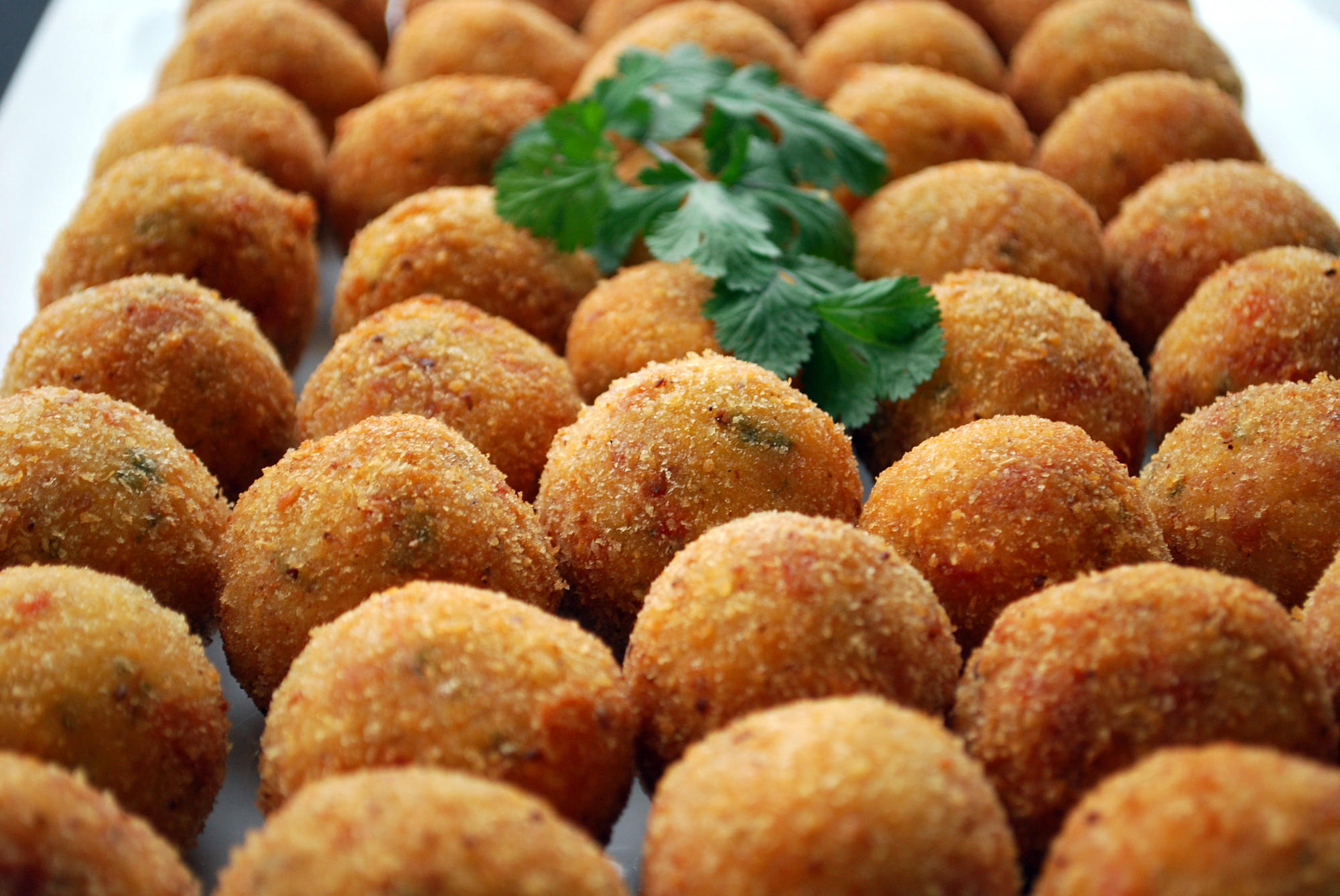 Risotto Balls with Aioli Dipping Sauce