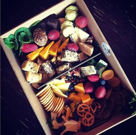 Deluxe 50 - 50 Grazing Hamper