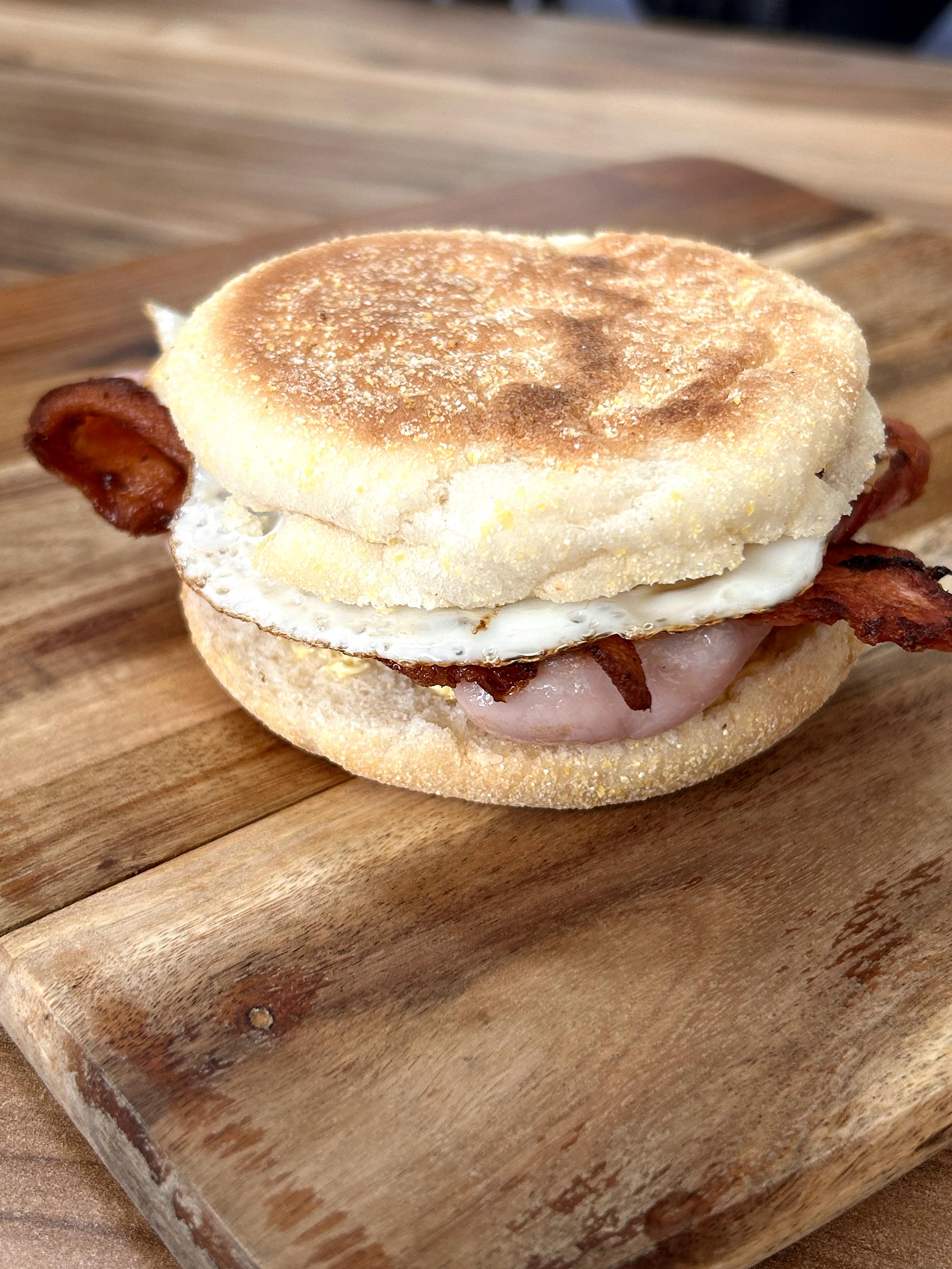 Bacon & Egg Muffin