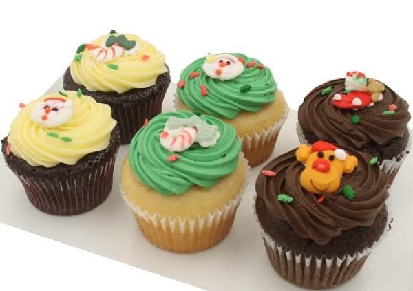 Christmas - Assorted Cupcakes