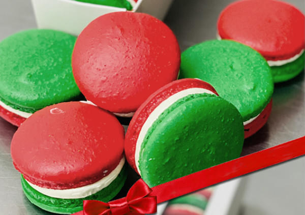 Christmas Macarons