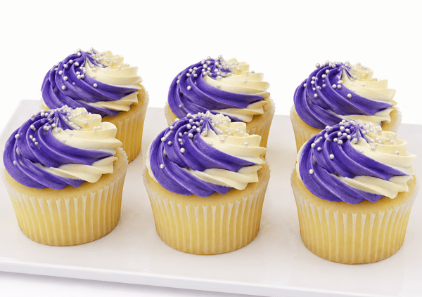 Purple White Swirl Deco Cupcakes - 7cm