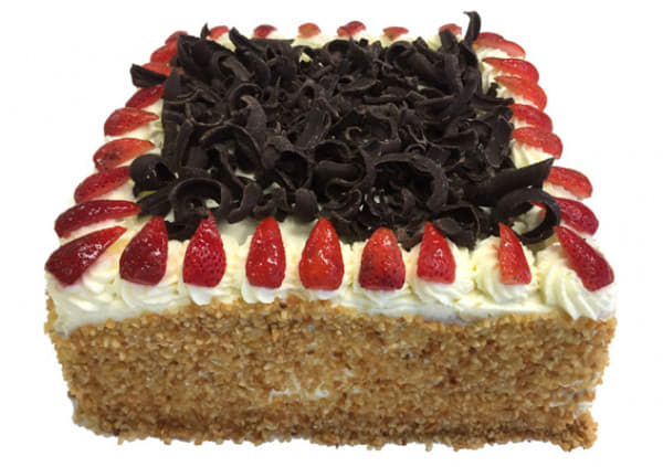Strawberry Sponge Cake – Larger
