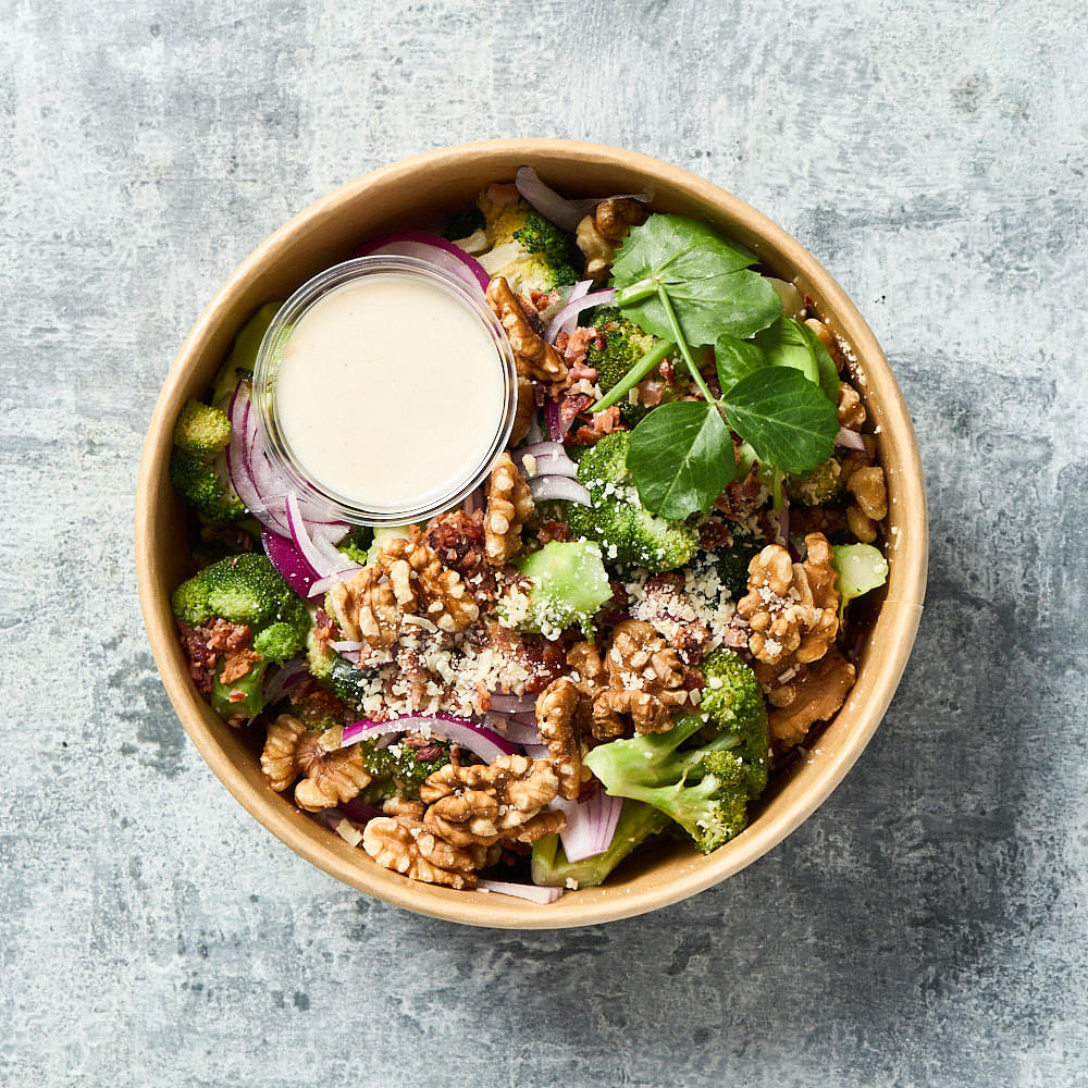 Broccoli, Bacon & Walnut Salad