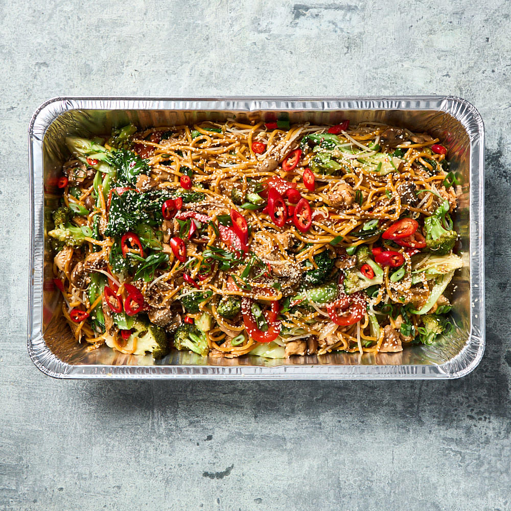 Stir Fry Veggie Hokkein Noodles + Protein