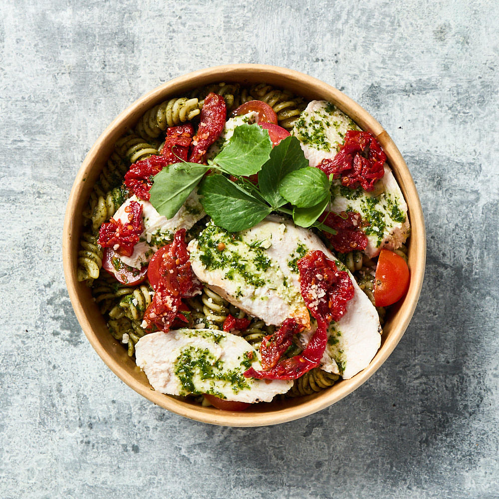 Chicken Pesto Pasta, Tomato + Bocconcini