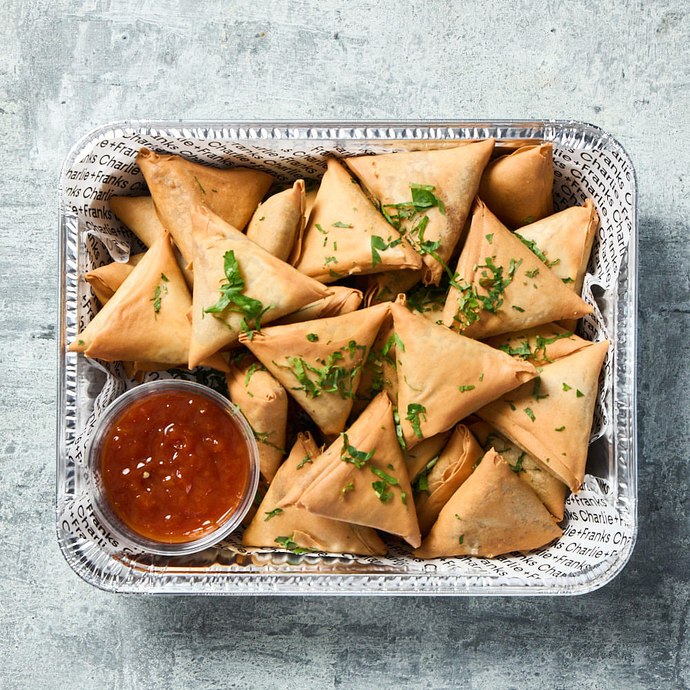 Cocktail Vegetarian Samosas