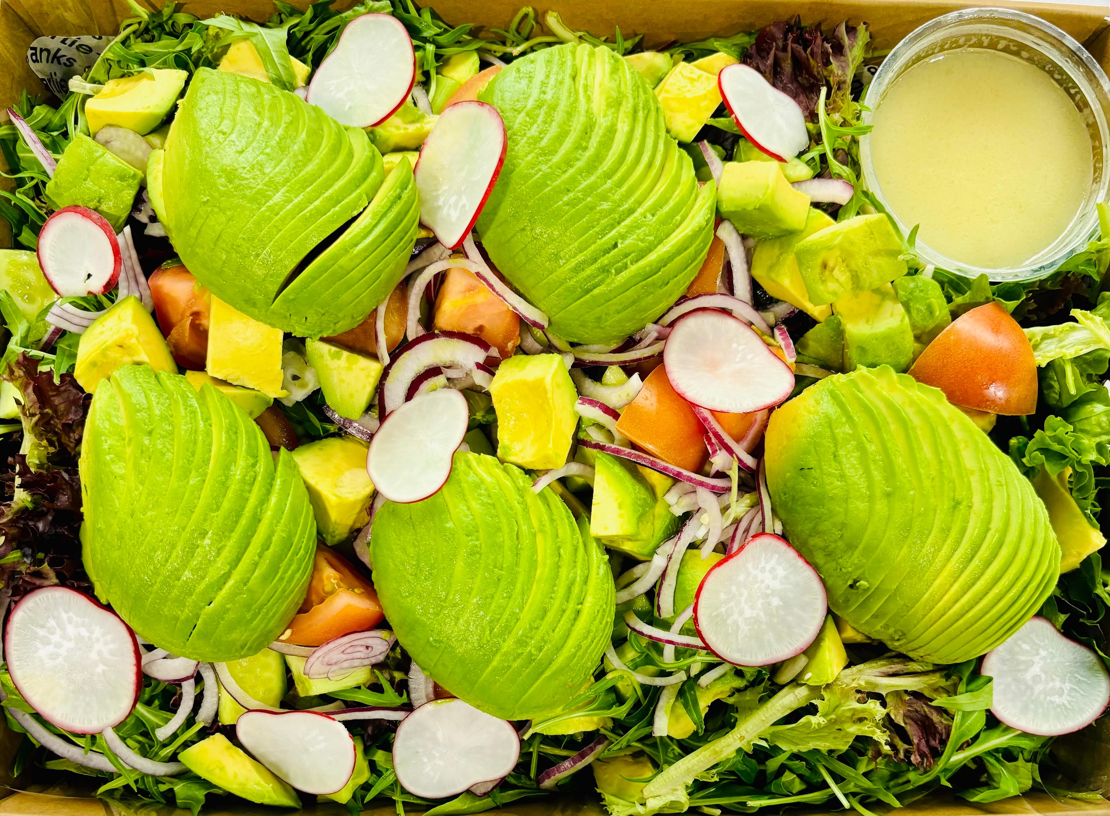 Garden Salad with Avocado