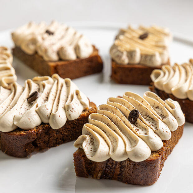 Banana Bread & Coffee Mascarpone Cream