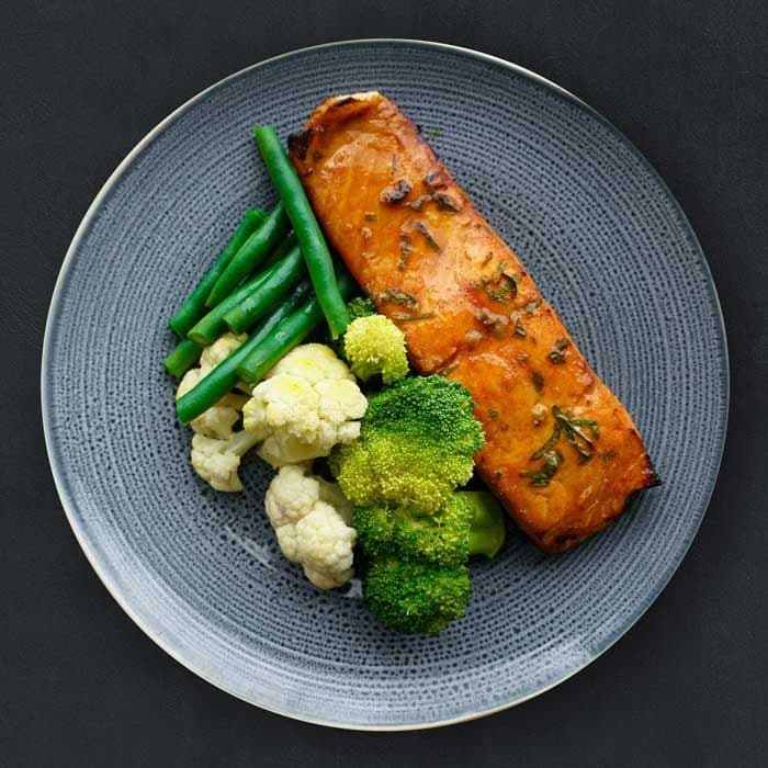 Salmon with Light Vegetables