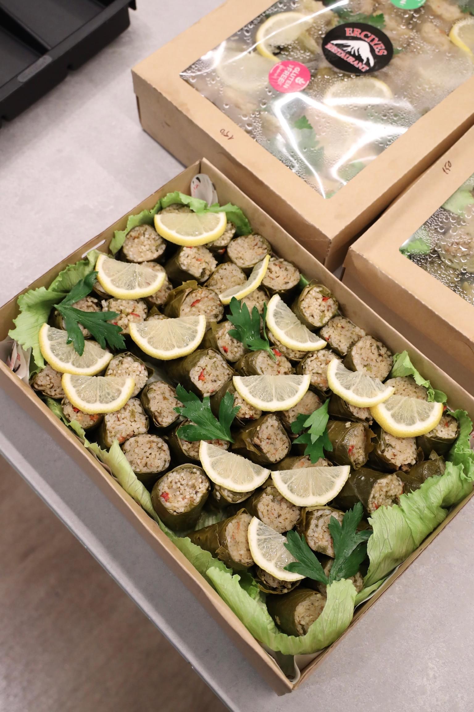 Vine Leaves 
