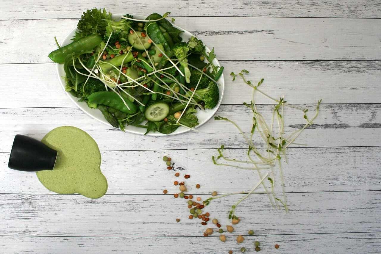Supergreen Salad With Green Goddess Dressing, Large