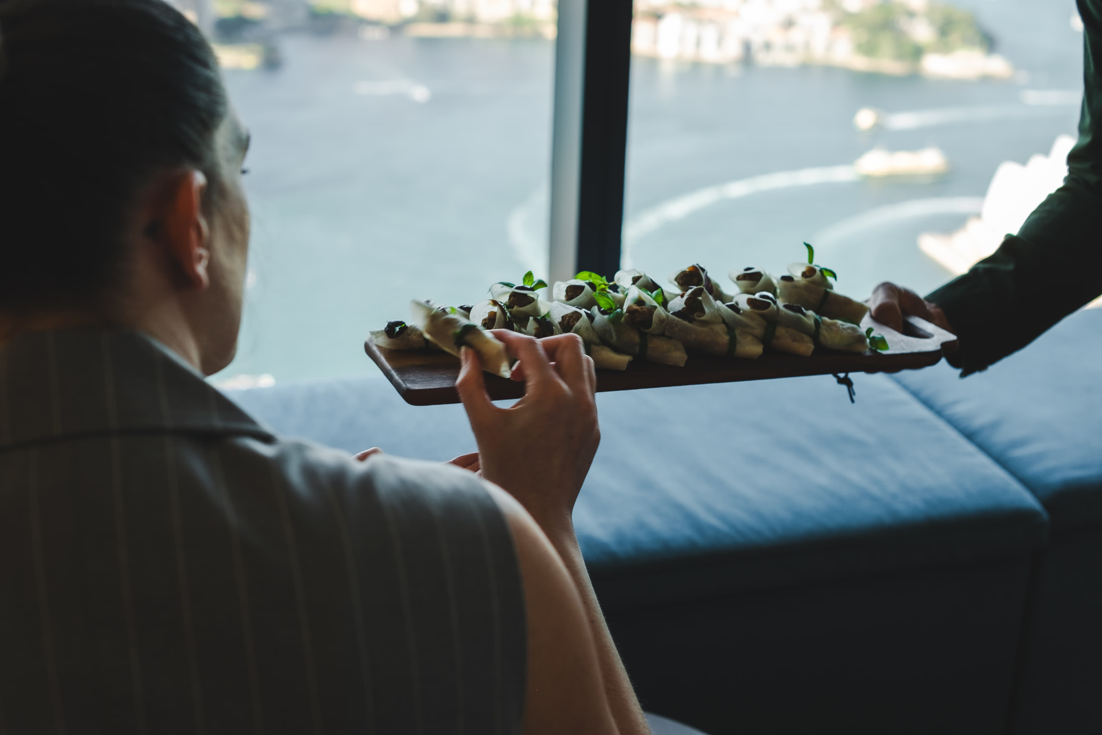 Premium Cool 4 Canape Package