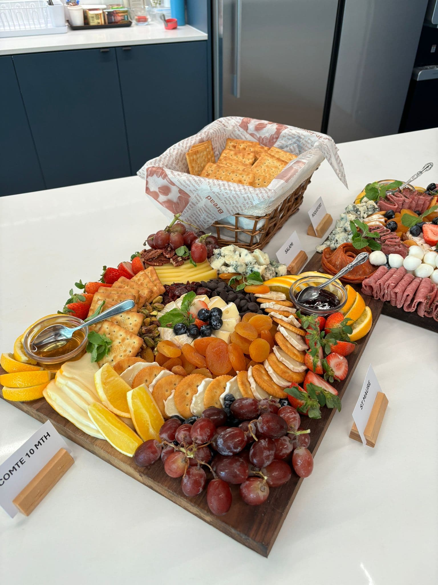 Cheeseboard & Crudités Grazing Platter
