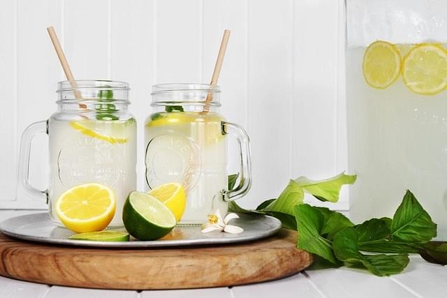 Old-Fashioned Lemonade