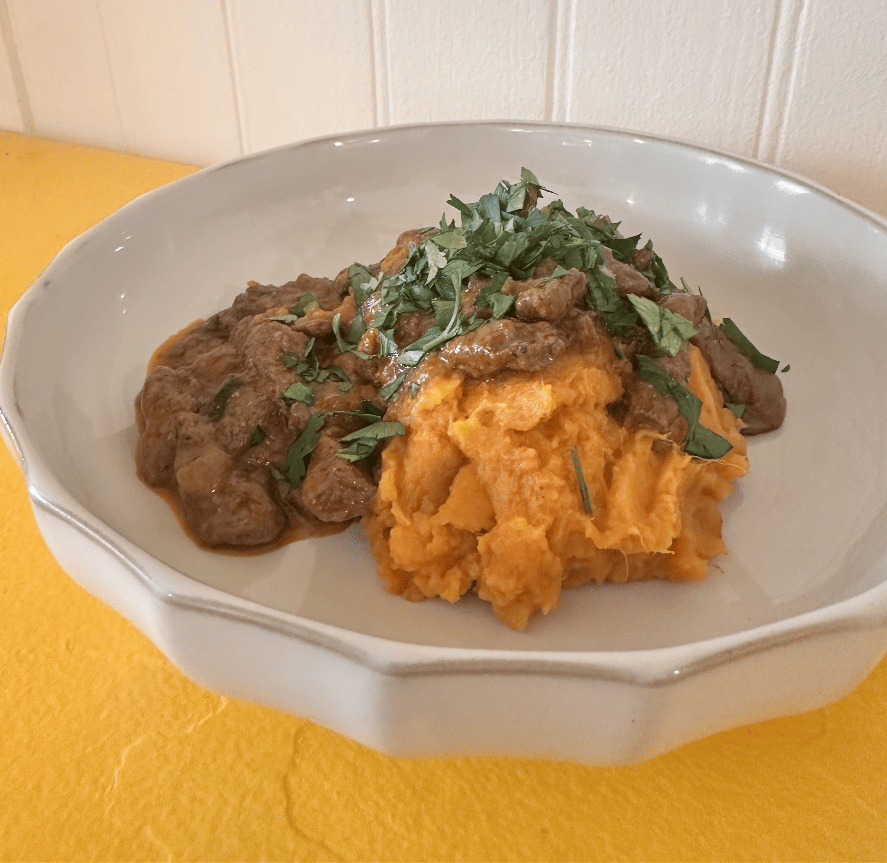 Beef & Swiss Brown Stroganoff