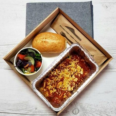 Ricotta & Spinach Cannelloni Lunch Box