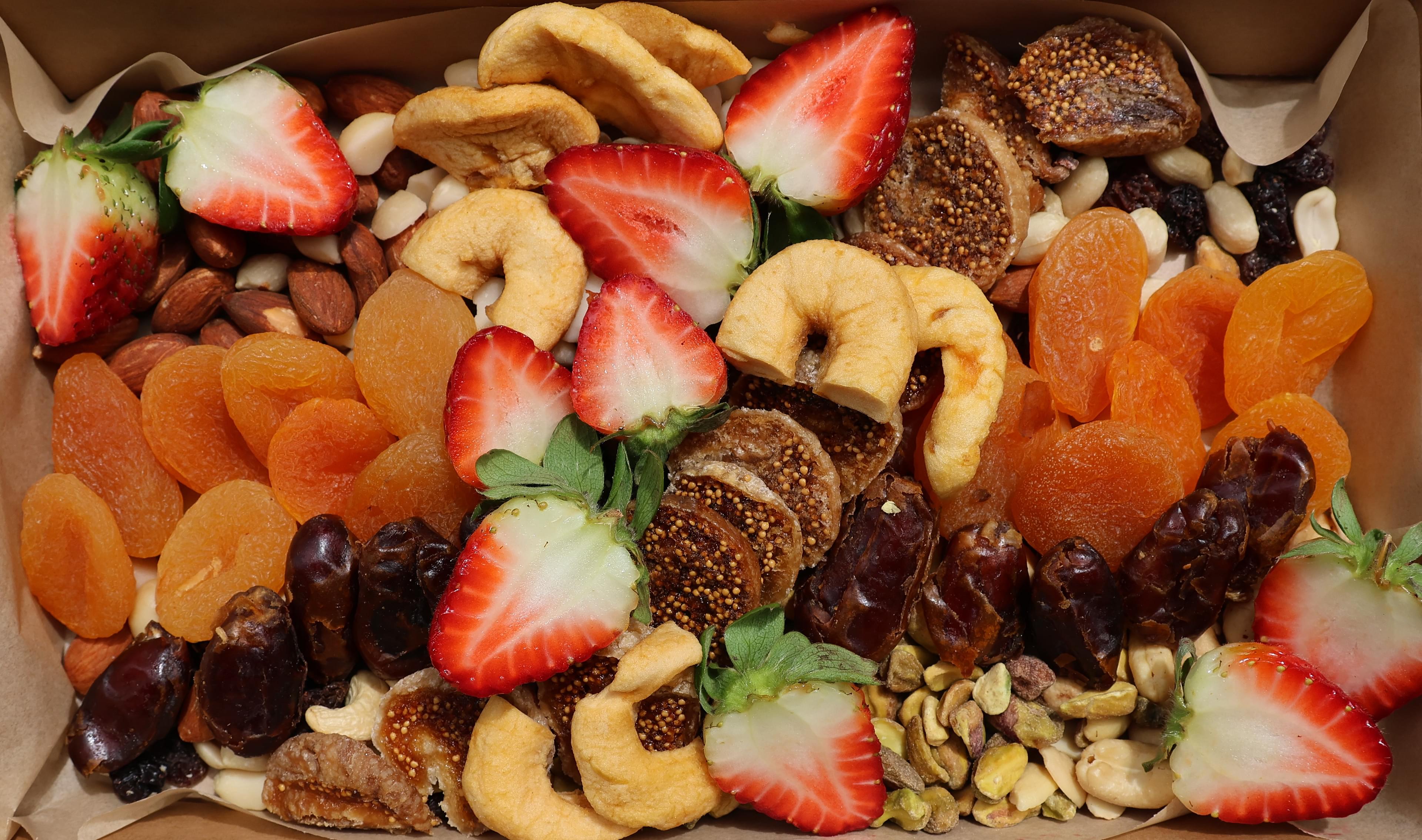 Fruit & Nuts Assortment