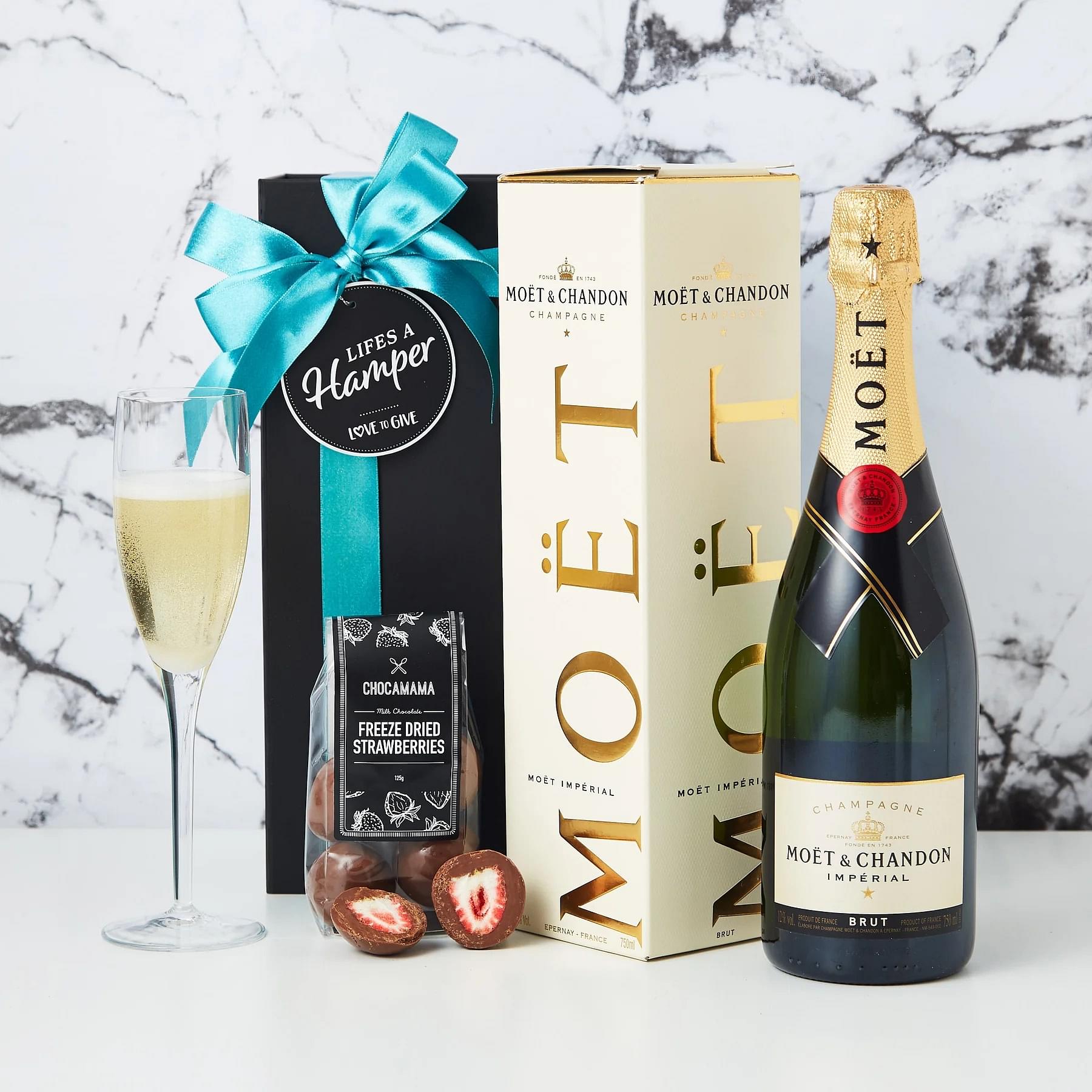 Moet & Chandon Champagne Hamper