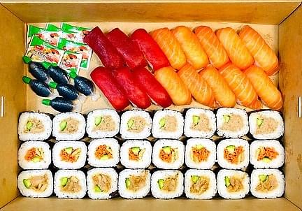 Premium Sushi Collection