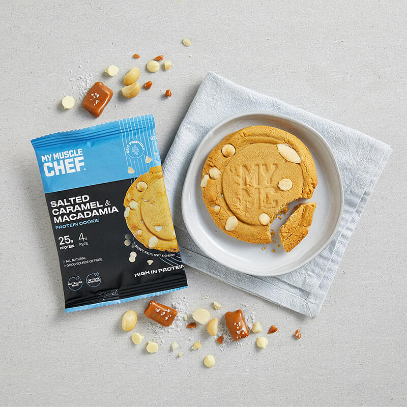 Protein Cookie: Salted Caramel & Macadamia