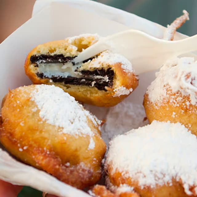 Fried Oreo Live Station