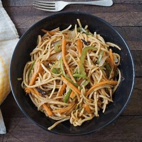 Chicken Hakka Noodles Plain