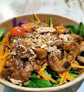 Moo Ping with Mixed Salad