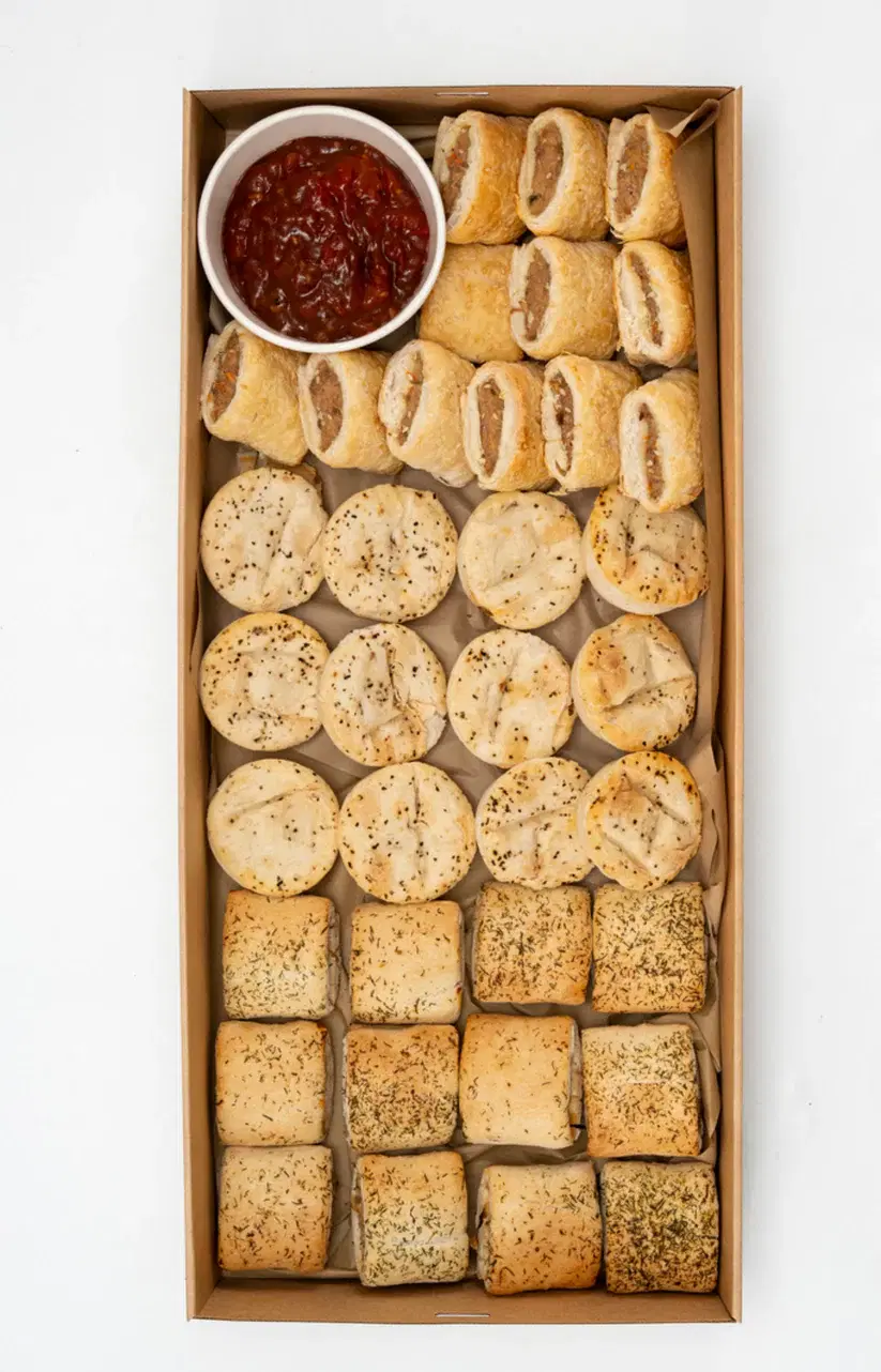 Pies & Rolls (Heat & Serve) 