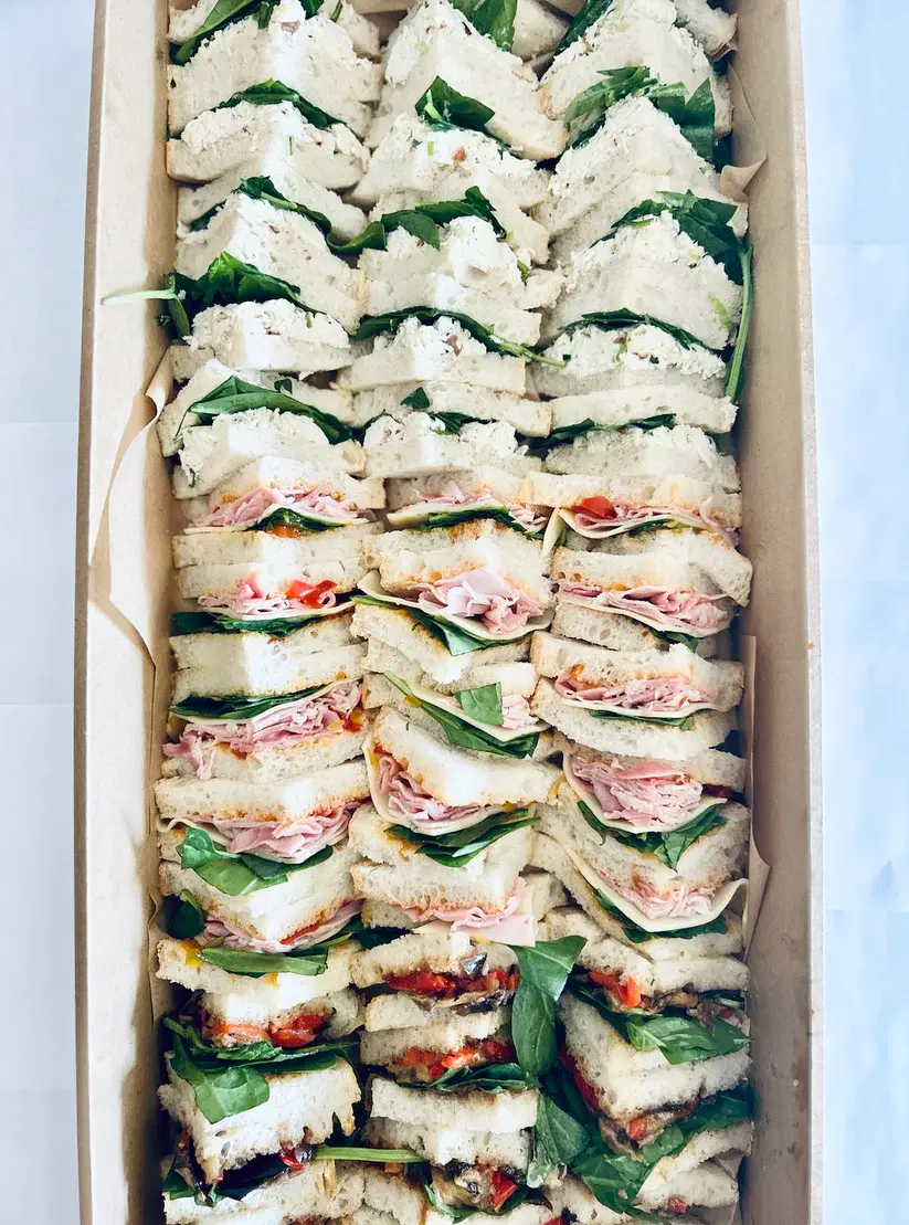 Point Sandwich Box