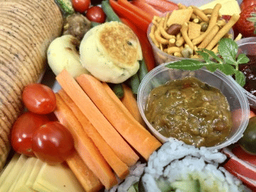 Vegan Nibbles Platter Box