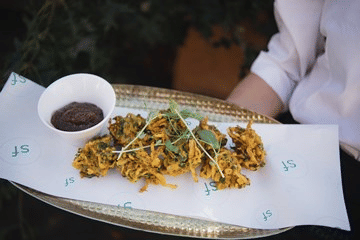 Pakora with Mango Chutney