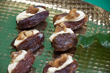 Cream Cheese Stuffed Dates, Caramelised Walnut