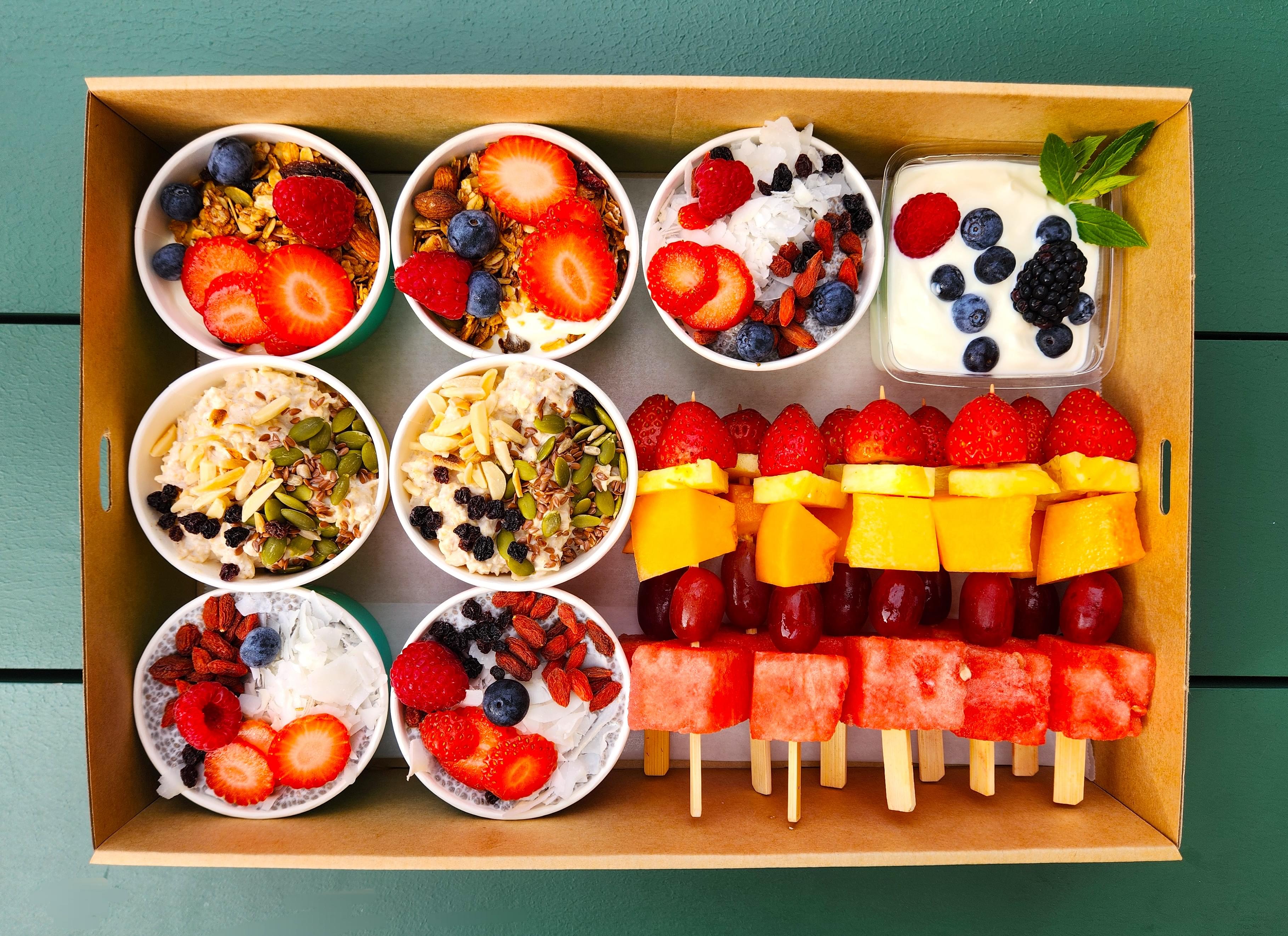 Health Pot & Fruit Kebab Combo