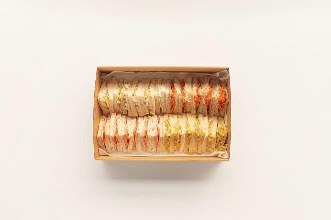 Simple Sandwiches 