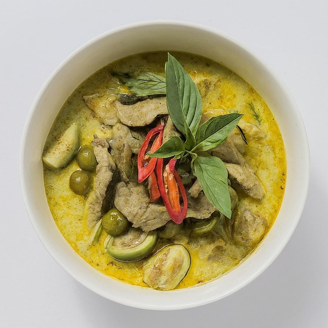 Thai Beef Green Curry with Steamed Rice