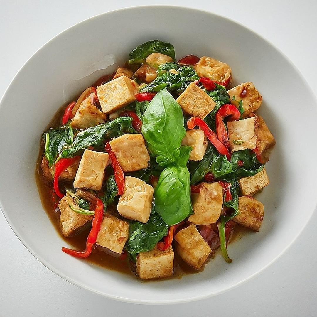 Thai Basil & Peppercorn Stir Fry with Tofu & Steamed Rice