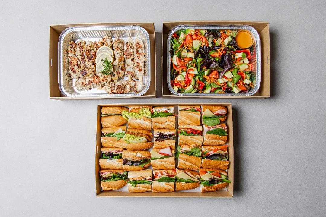 Another Picnic Hamper for 10 People