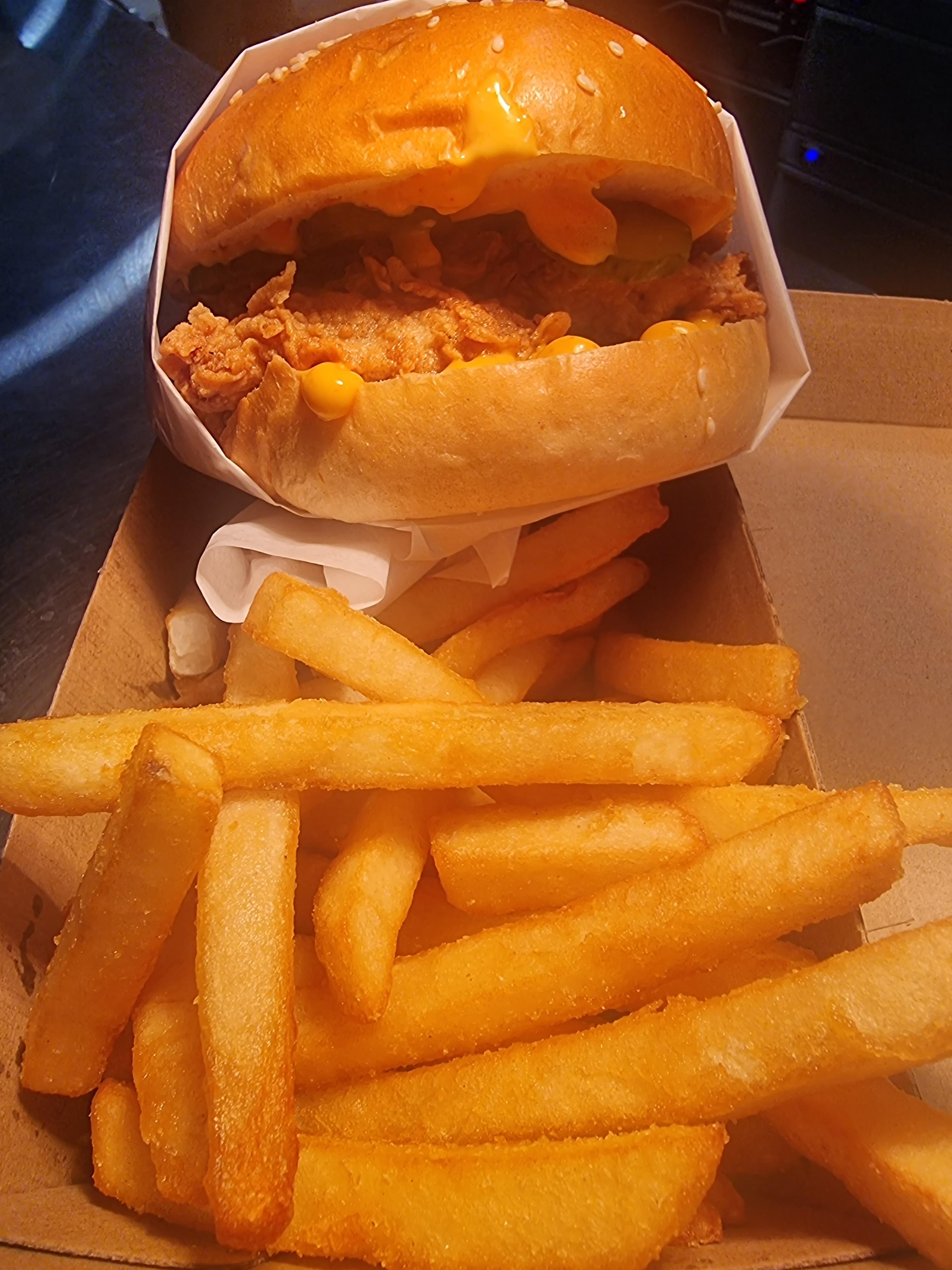 Korean Fried Chicken Burger Pack