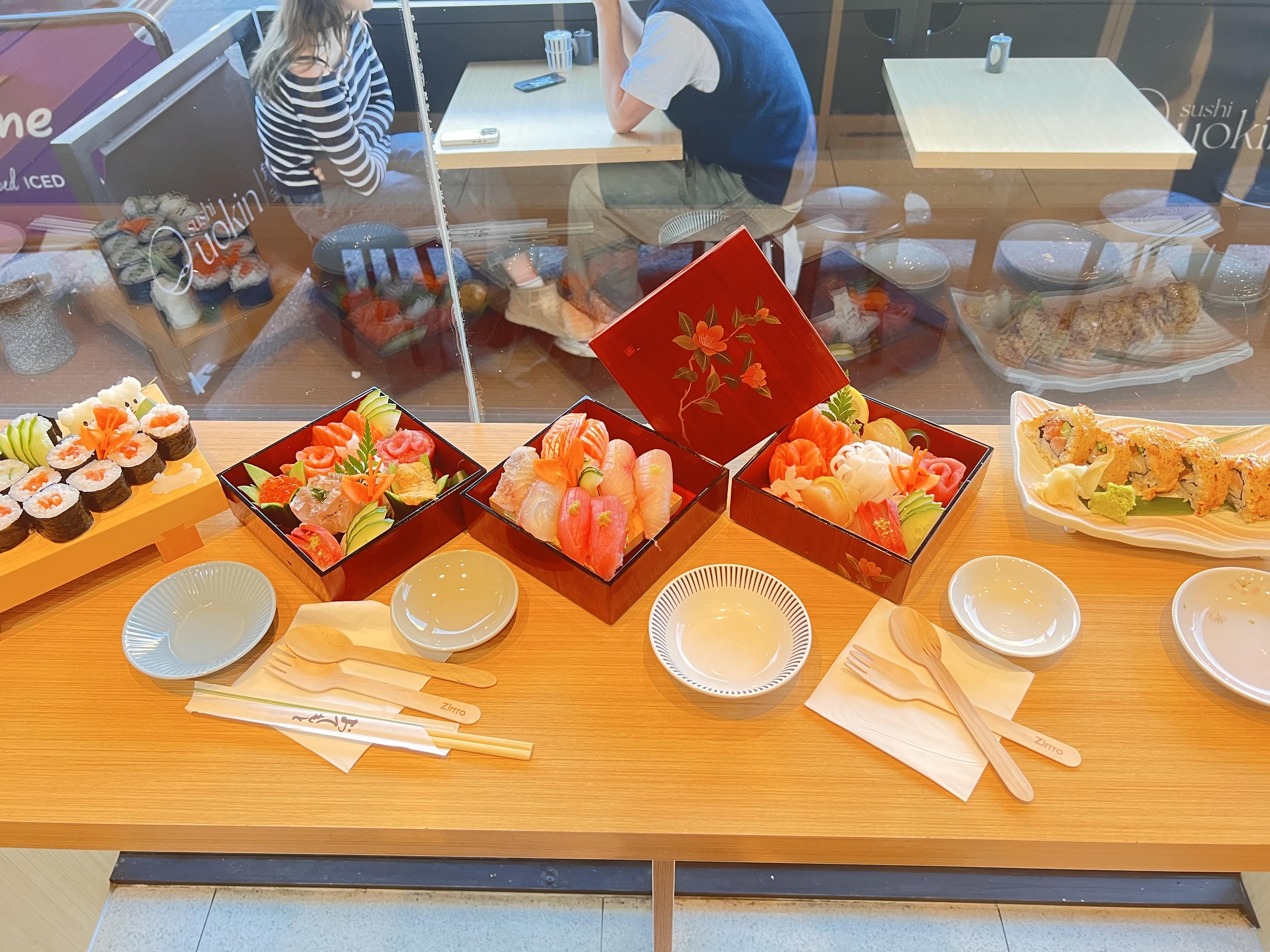 Food by Sushi Uokin