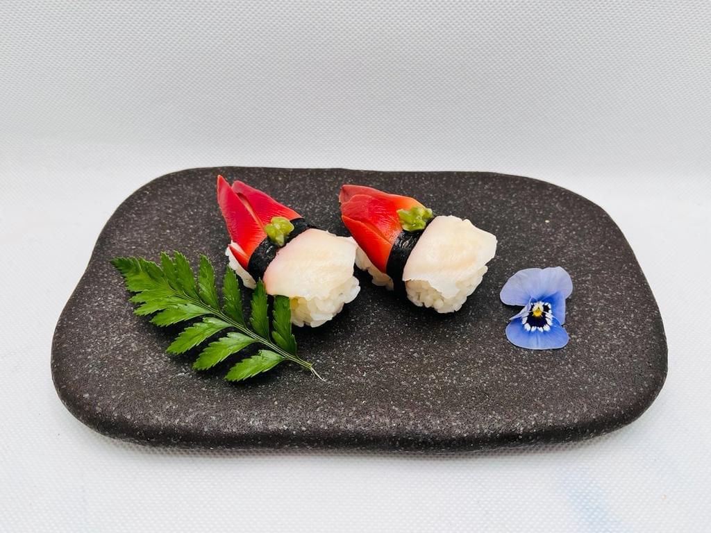 Hokkigai Surf Clams Nigiri