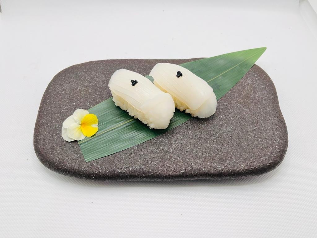 Ika Squid Nigiri