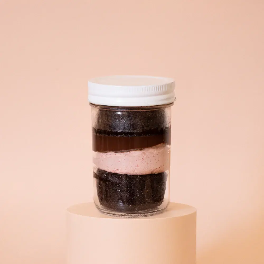 Chocolate & Raspberry Cake Jar