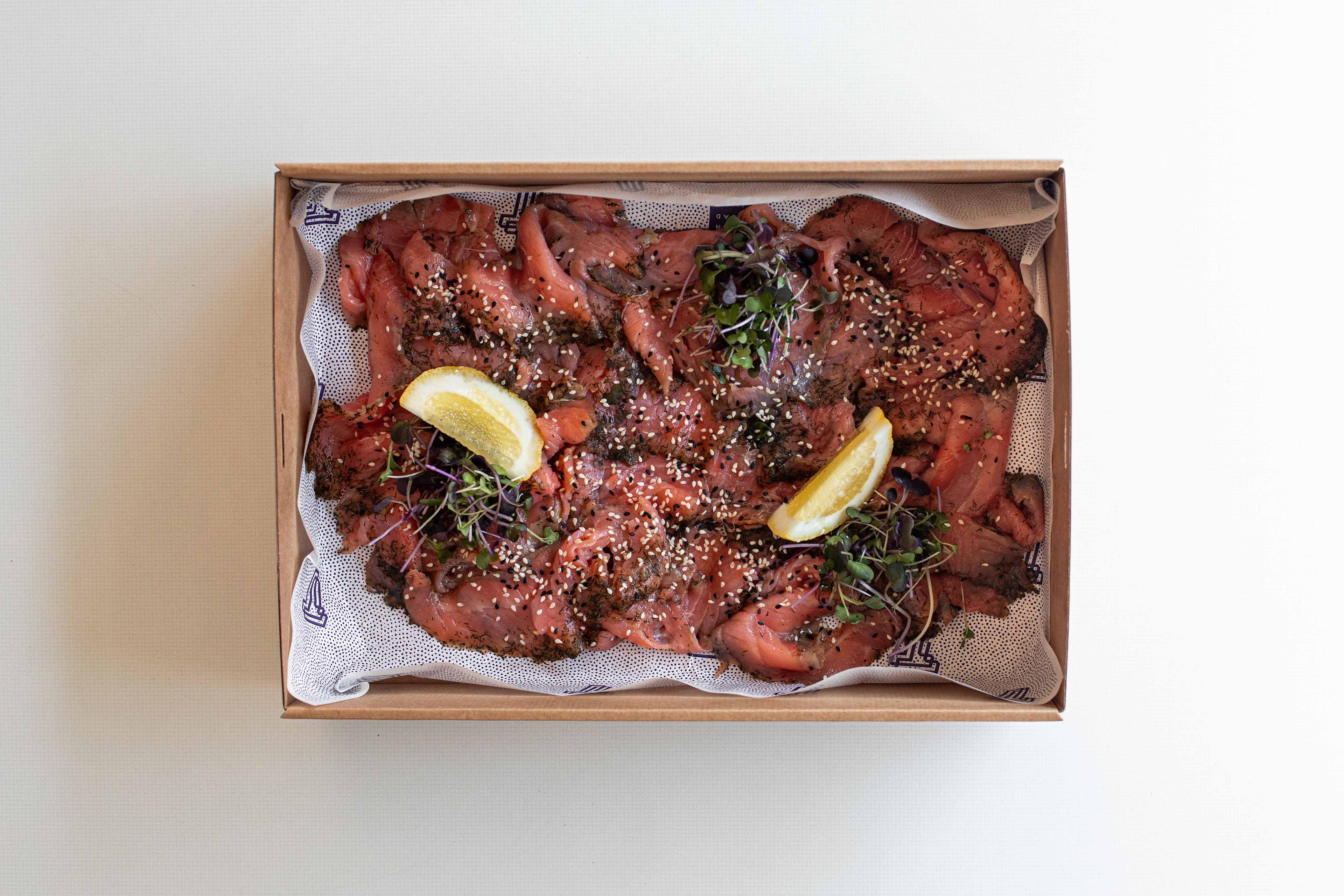 Smoked Salmon Gravlax