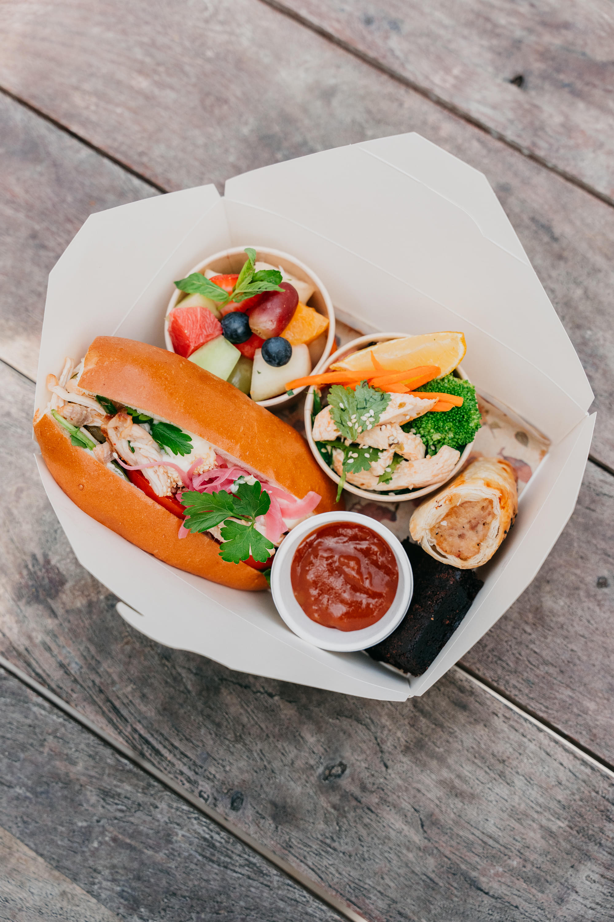 Braised Chicken Sandwich Lunch Box